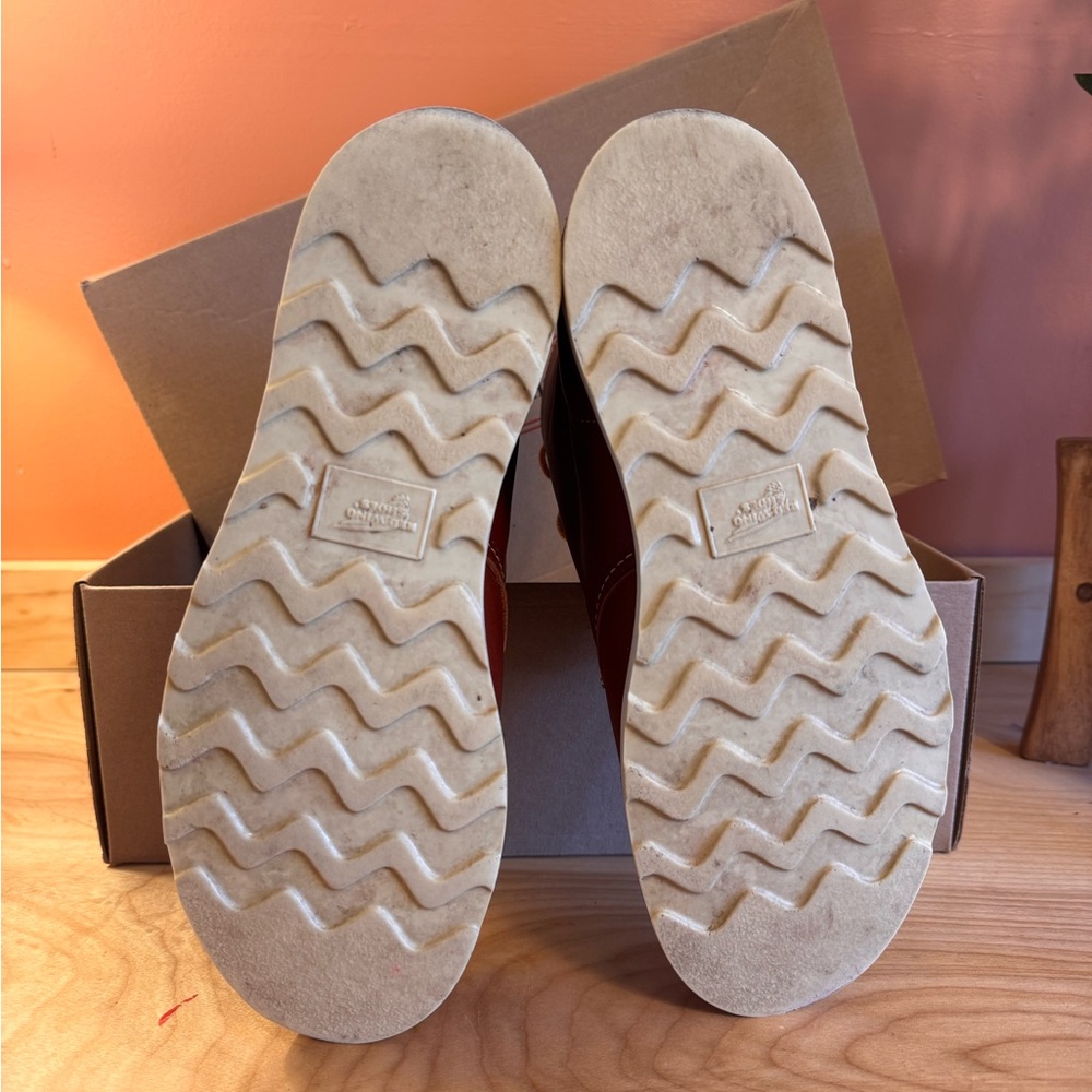 Red Wing 6” Round Toe Heritage Boots - Picture 4 of 6